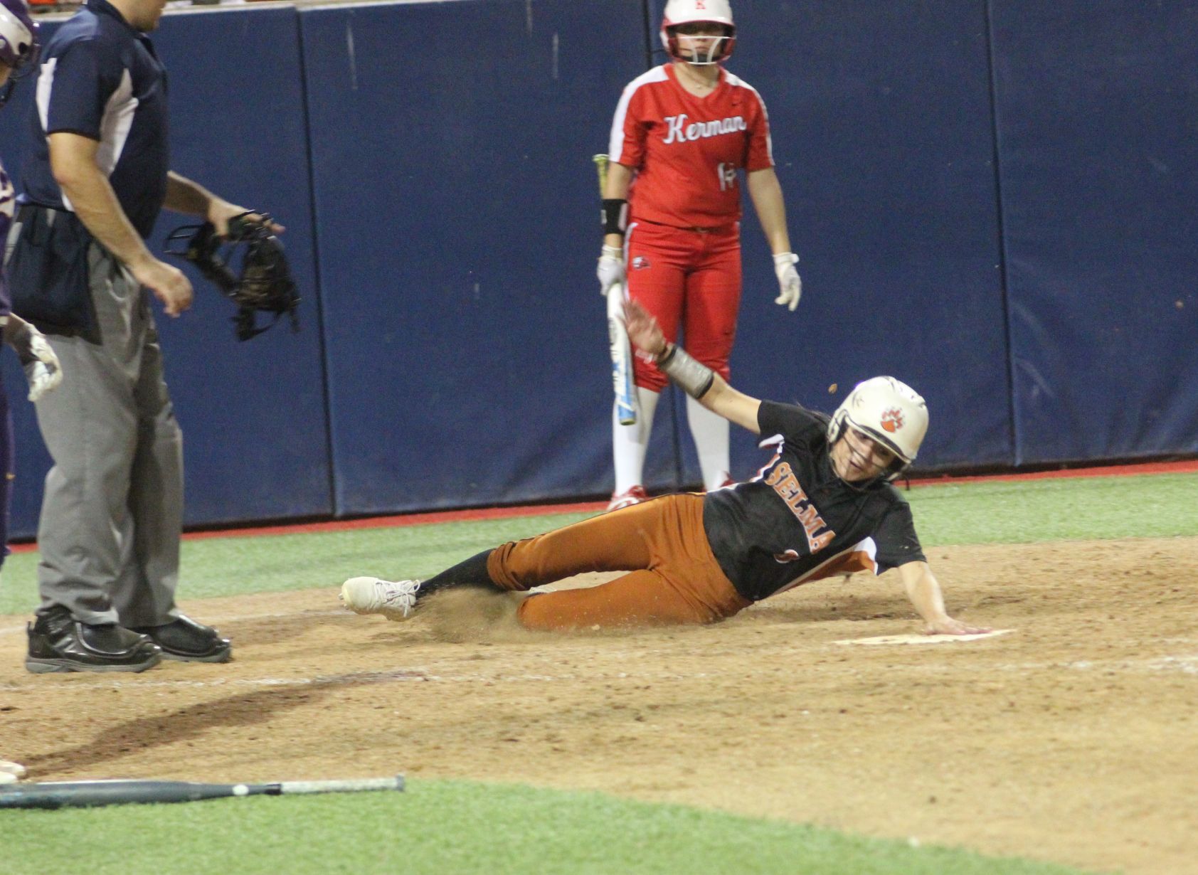 County rallies for 7-4 victory over City